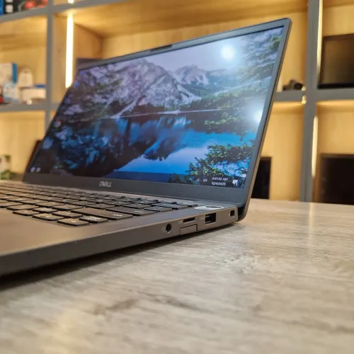 DELL Latitude 7400 Intel Core i7 8665U 8GB ou 16GB RAM SSD 256GB Écran 14 Pouces Tactile État Excellent Garantie 12 Mois Vente sur Facture