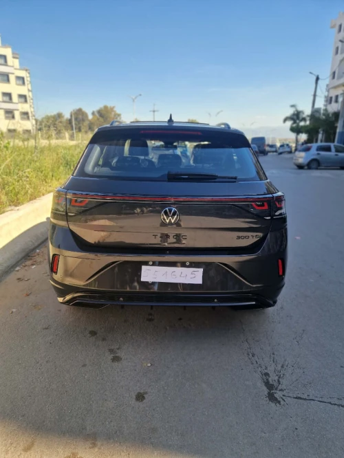 Volkswagen T-Roc 2026 R-Line Starlight Black Edition 300TSI