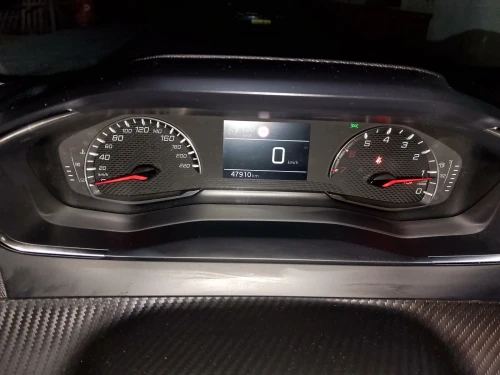 Peugeot 208 2023 E-Style