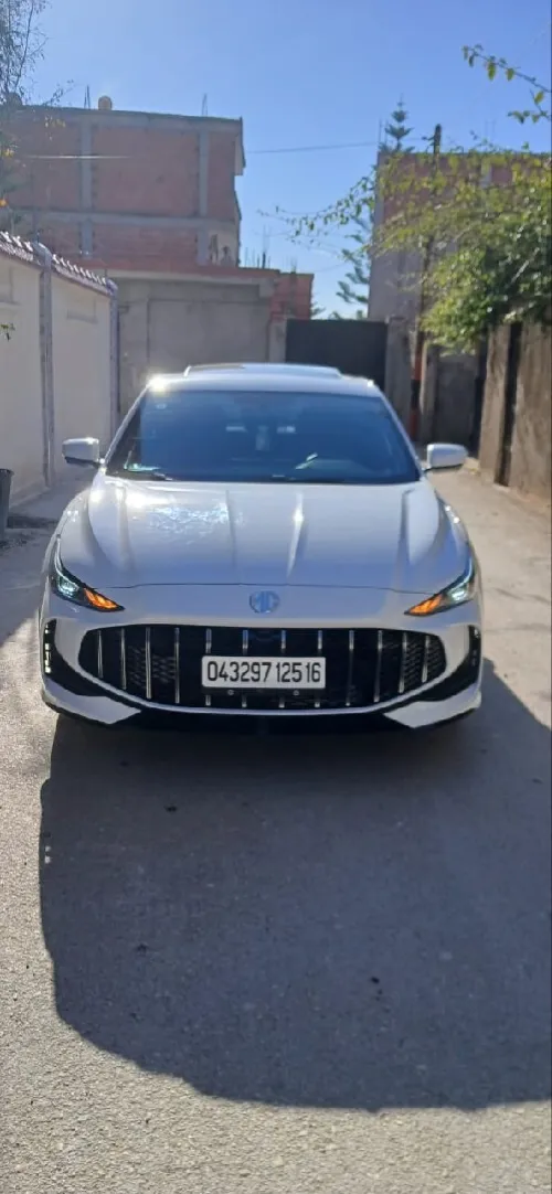 MG 5 2025 180 DVVT
