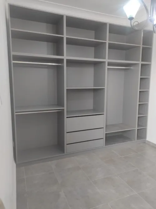 Meuble sur mesure luxeue 