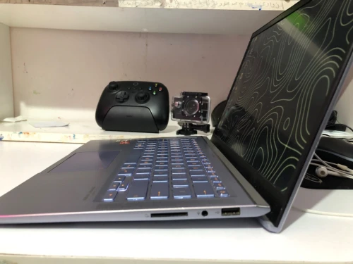 Asus zenbook 14