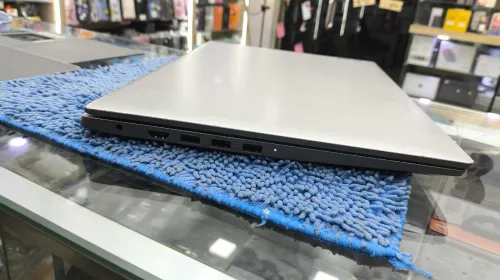 Lenovo ideapad 3 AMD RYZEN 7
