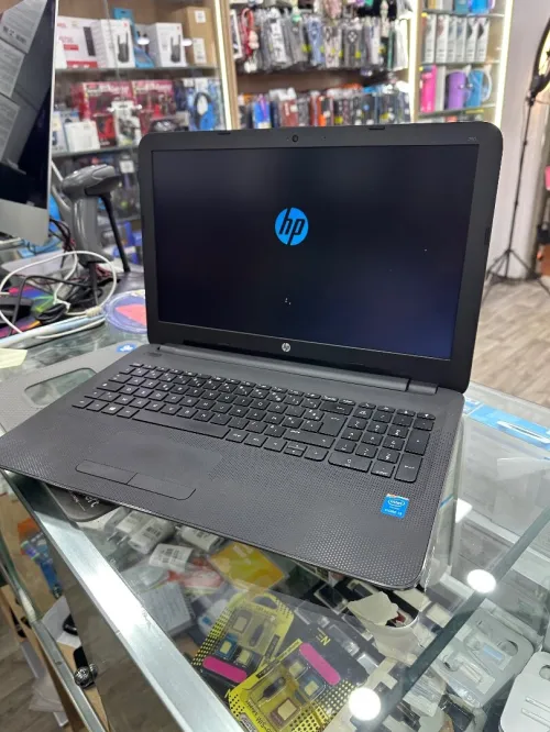Laptop HP i3