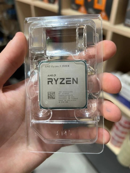 CPU AMD RYZEN 5 3500X TRAY (3.6 GHz / 4.1 GHz / 6 Cores / 6 Threads / 32 Mb L3 Cache )