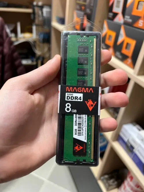 RAM MAGMA 8GB 3200MHZ ( CONFIGURATION UNIQUEMENT )