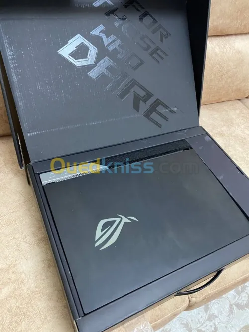 Asus rog strix g15