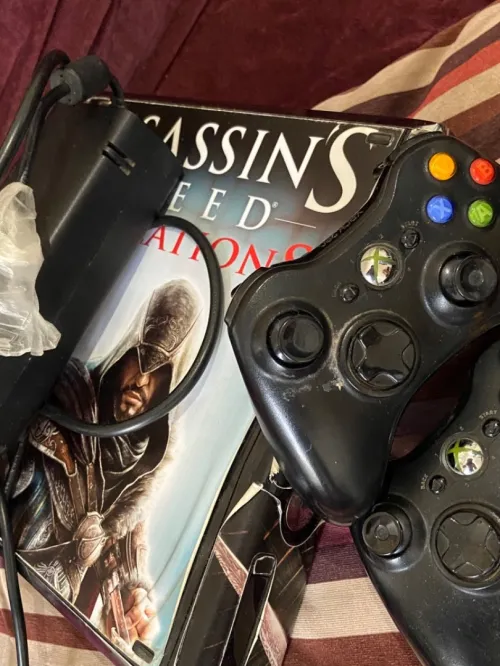 Xbox 360 250g mflachi plus de 25 jeux