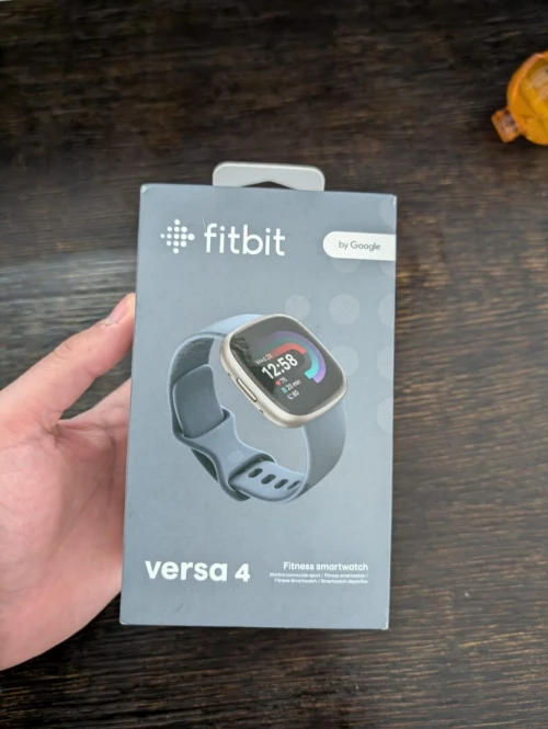 fitbit versa 4 google 