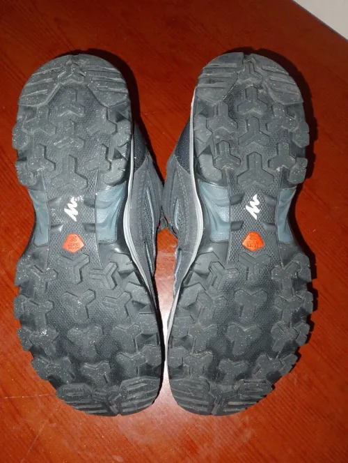 Chaussure Decathlon original