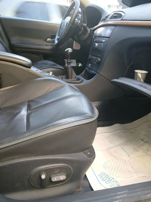 Renault Laguna 2 2002 Initiale paris