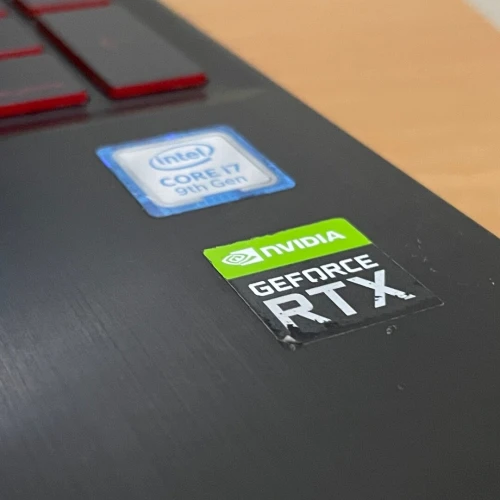 Hp Omen 15 144hz i7 9750h ram16gb rtx 2060 512gb ssd nvme 