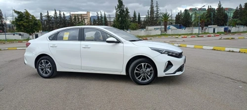 Kia Kia k3 2025 Luxury