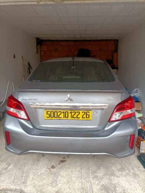 Mitsubishi Mirage 2022 Attrage