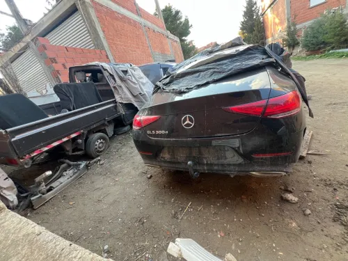 Mercedes benz CLS