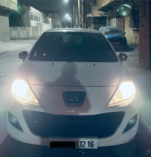 Peugeot 207 2012 1.4 simple