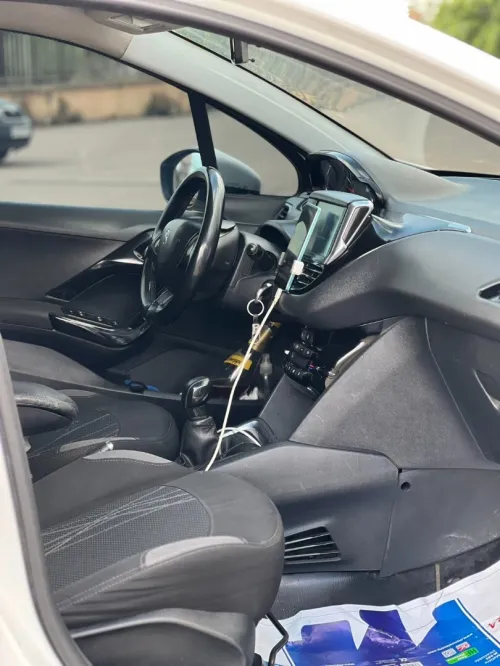 Peugeot 208 2013 Allure