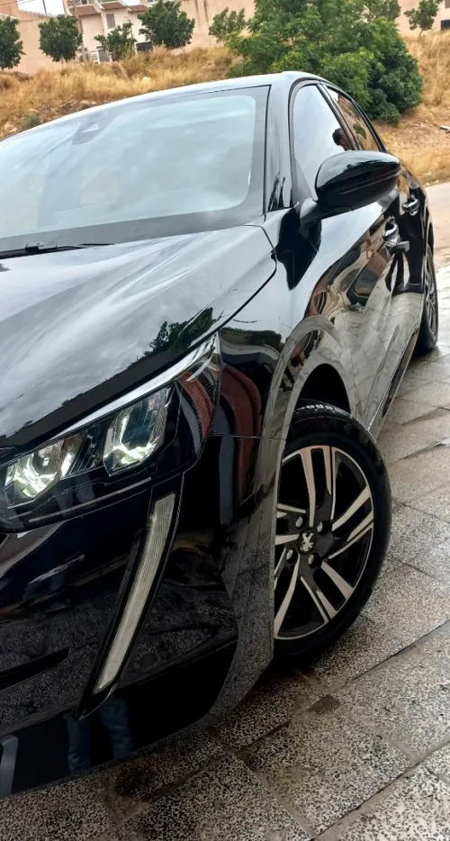 Peugeot 208 2022 Allure