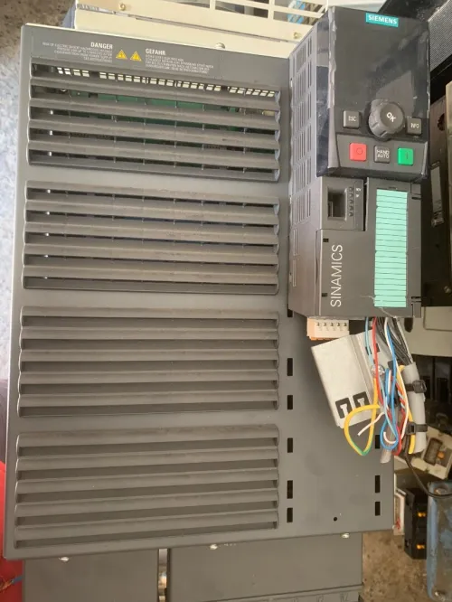 2 Variateur siemens SINAMICS    55kw.  45 kw 