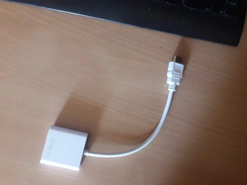 Adaptateur HDMI VGA