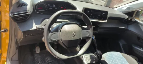 Peugeot 208 2022 Like