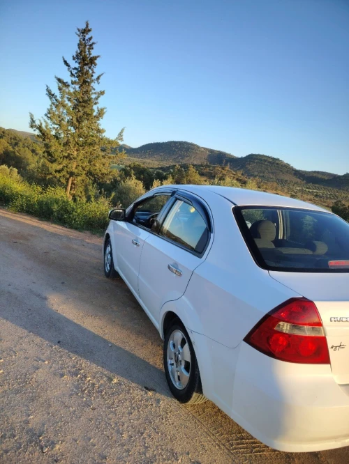 Chevrolet Aveo 4 portes 2013 alt+