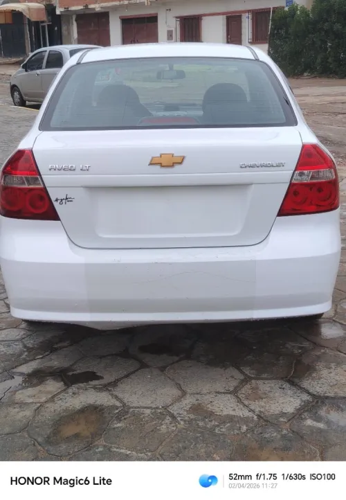 Chevrolet Aveo 4 portes 2013 alt+