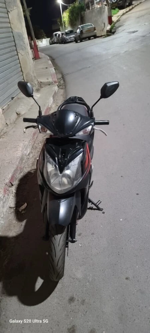 Sym sr Machya 25900 2018