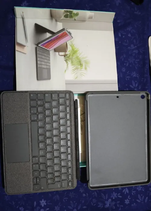 LOGITECH COMBO TOUCH