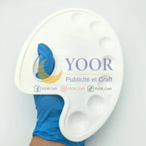 Palette de peinture لوحة خلط ألوان