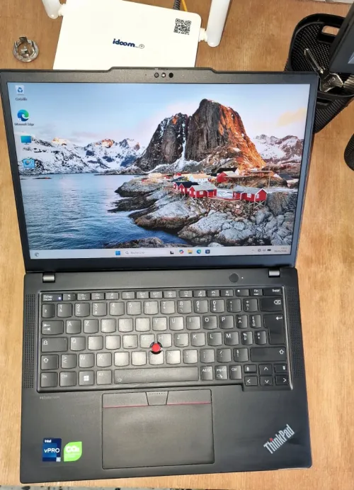 Thinkpad X13 gen 4 - i5 13em 16gb 512 SSD
