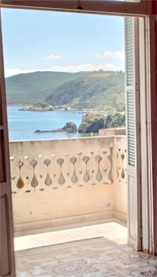 Location vacances Appartement F3 Annaba Chetaibi