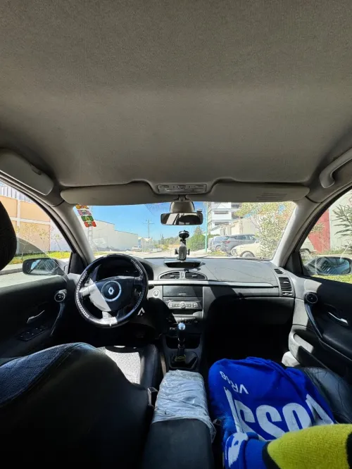 Renault Laguna 2 v2 2002 Initiale paris