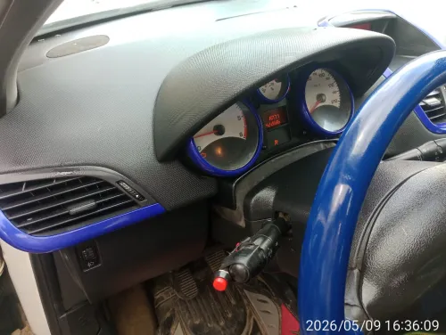 Peugeot 207 2012 HDI