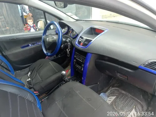 Peugeot 207 2012 HDI