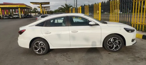 MG 5 2026 300Gt