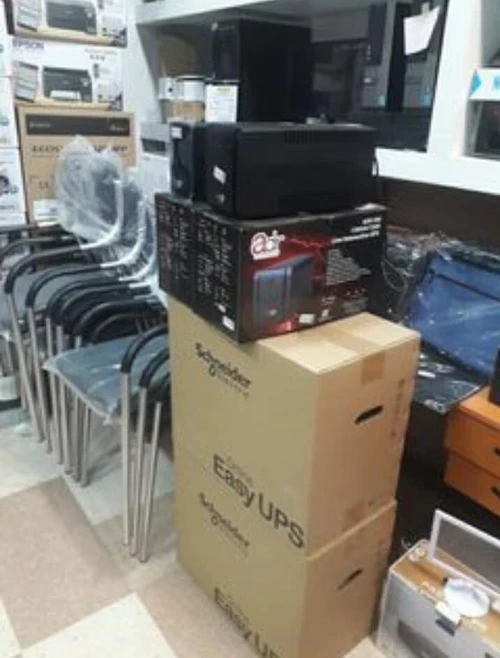 Onduleur 3 KVA On-Line de marque APC