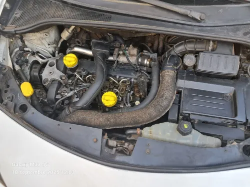 Renault Clio 3 2012 Night and Day