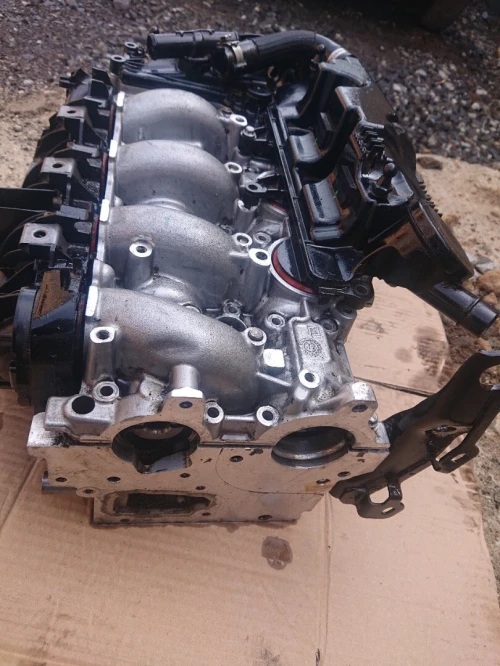 Culasse 2.2 land rover freelander 2.2
