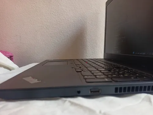 Lenovo ThinkPad L590  i5 8e Gén  8Go RAM  SSD 256Go 15.6"  USB-C