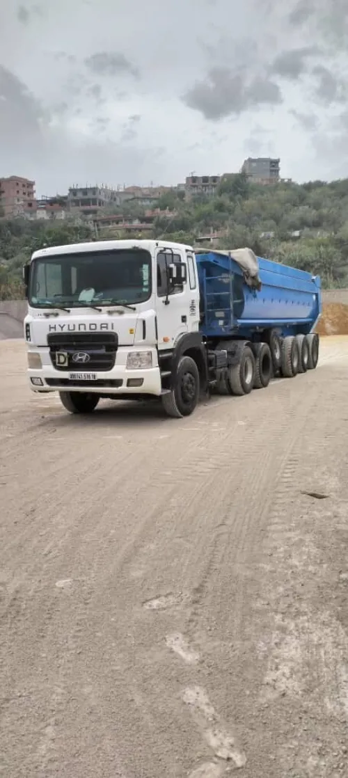 Hyundai Semi 4*6 2016