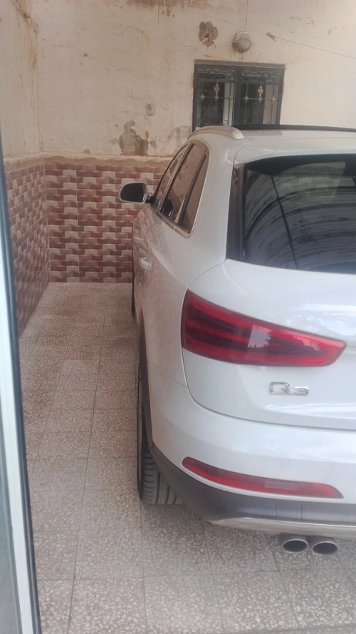 Audi Q3 2013 Off Road