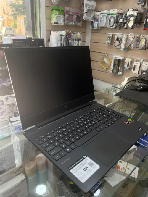 LAPTOP HP VICTUS 15