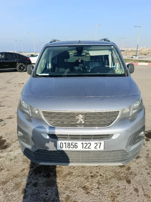 Peugeot riftter 2022 