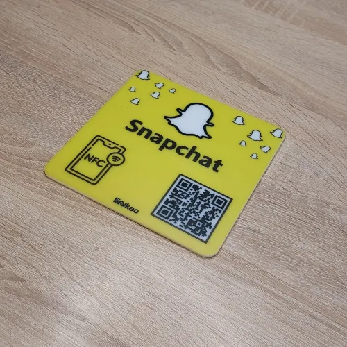 Plaques Réseaux Sociaux NFC & QR Code