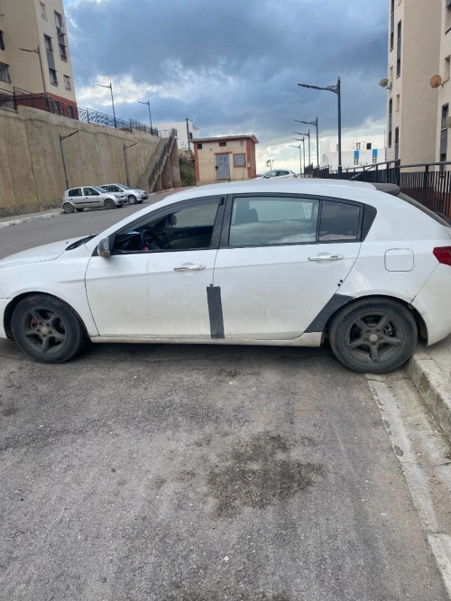 Geely Emegrand 2015 Ec718-Rv
