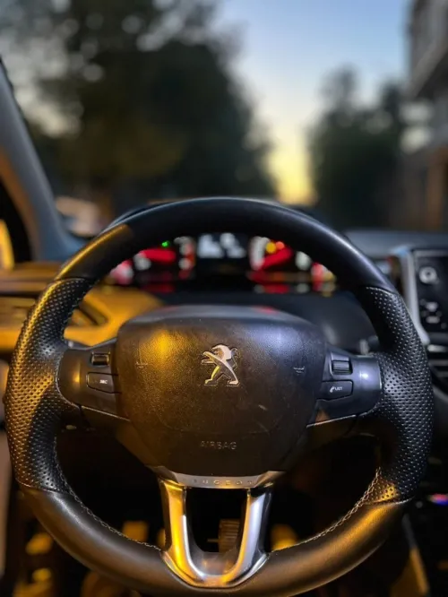 Peugeot 208 2013 Allure