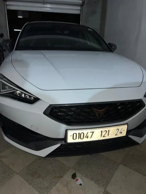 Cupra  Leon 2021 
