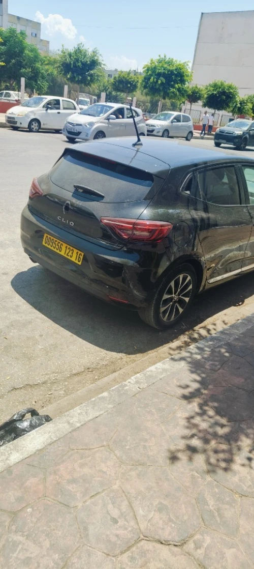 Renault Clio 5  2023 Equilibre
