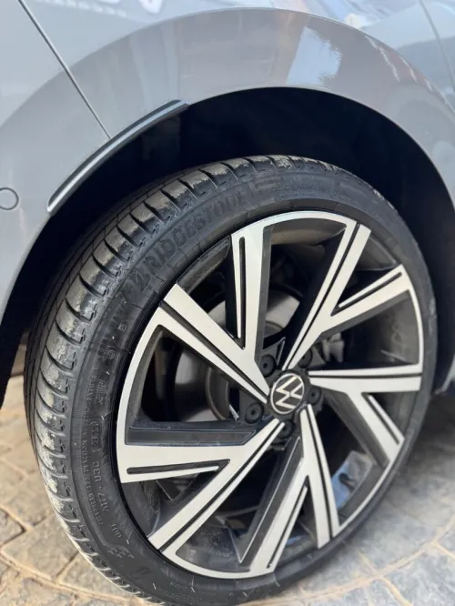 Volkswagen Golf 8 2025 R-Line